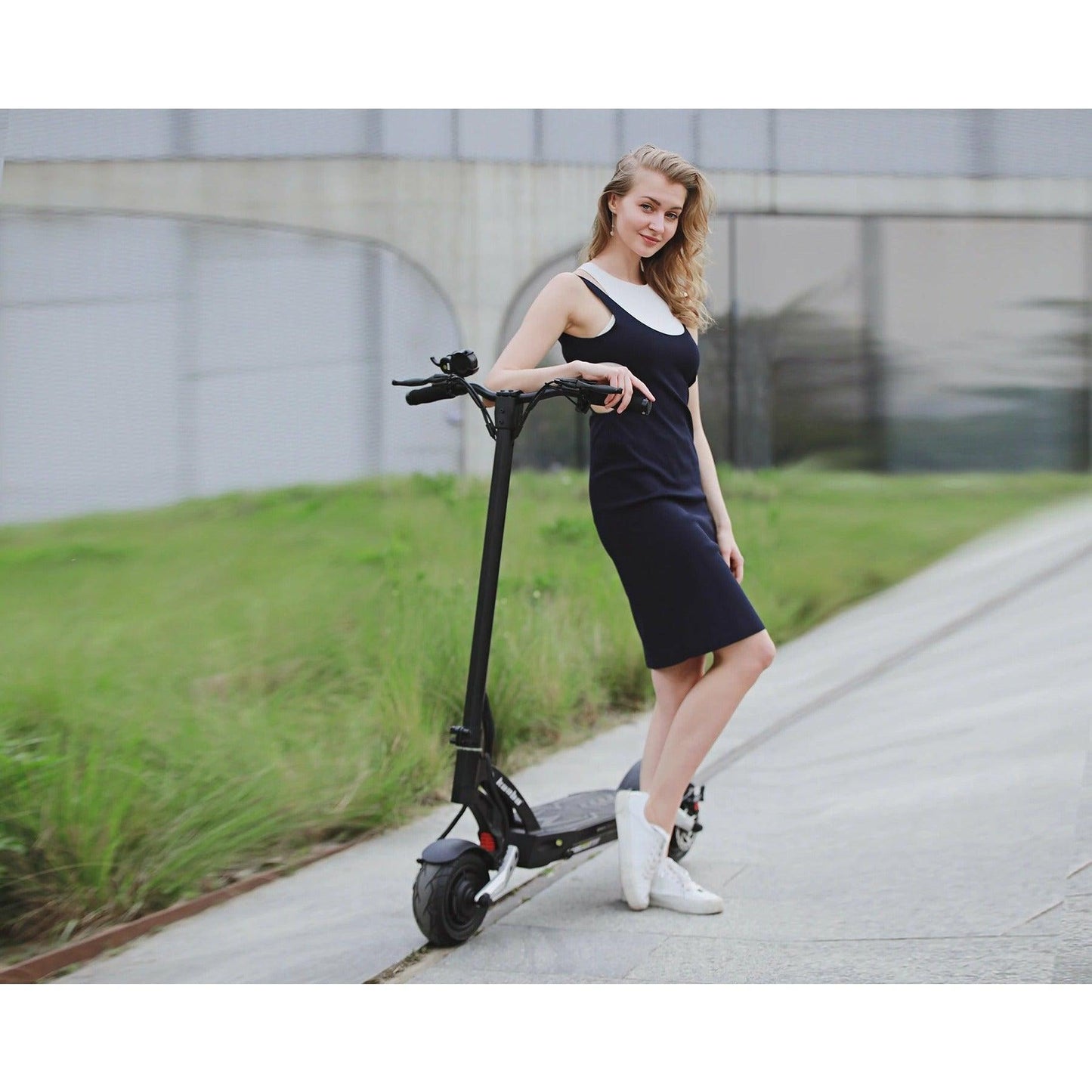 KAABO Mantis 10 Base V2 (2022) - Electric Scooter - Scooters - Electric Monkey NZ