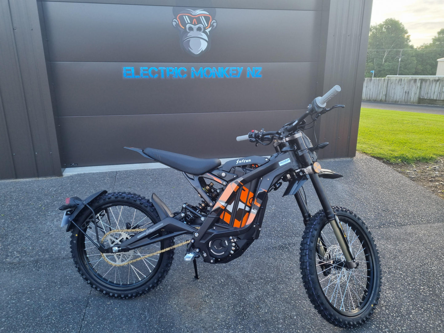 Sur-ron Light Bee Dirt Bike L1E - Road Legal Version - Electric Bike - surron - Electric Monkey NZ
