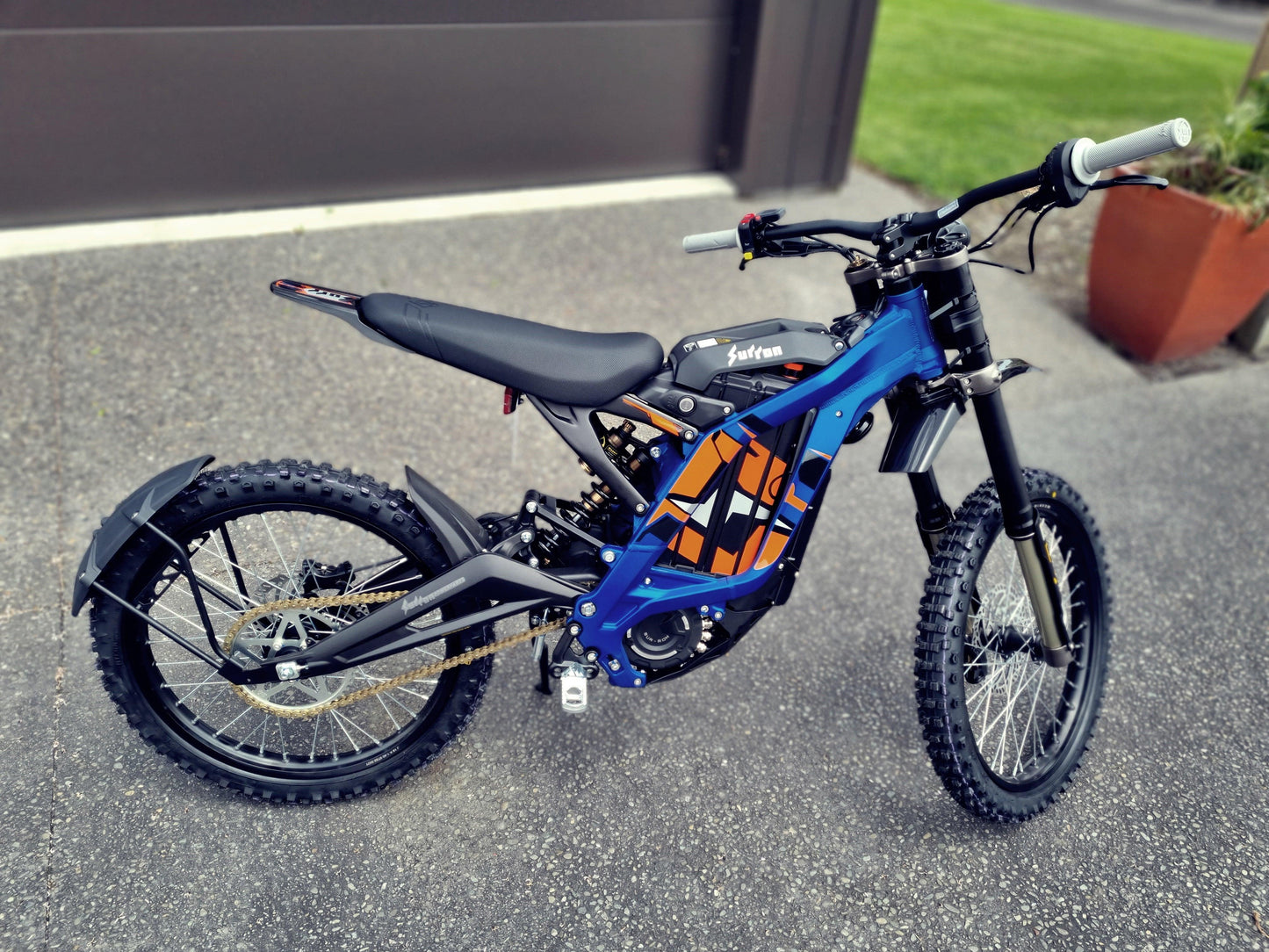 Sur-Ron Light Bee X 40Ah (2023 Model) - Electric Bike - surron - Electric Monkey NZ